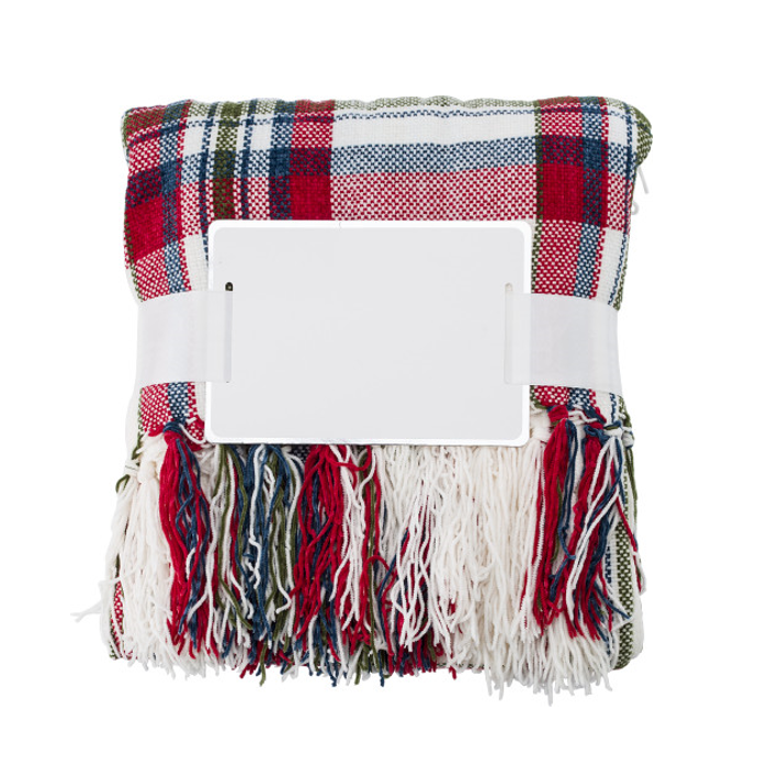 Screenshot_15 Περιγραφή: Κουβέρτα σενίλ από πολυεστέρα (285 gr/m²) με φούντες, ιδανική για διαφήμιση ή για εταιρικό δώρο, σε καθαρό λευκό φόντο.