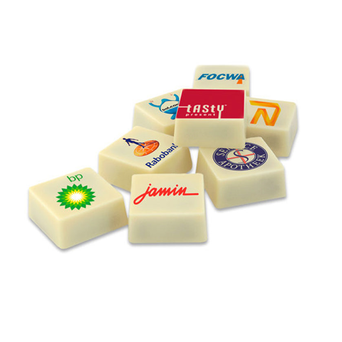 Screenshot_7 Μια ομάδα λευκής σοκολάτας με διάφορα Logo chocolates