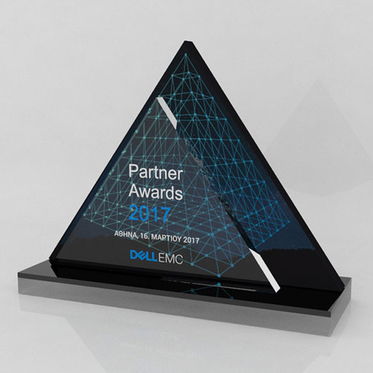 Τρίγωνη πλακέτα plexiglass Τρίγωνη πλακέτα plexiglass